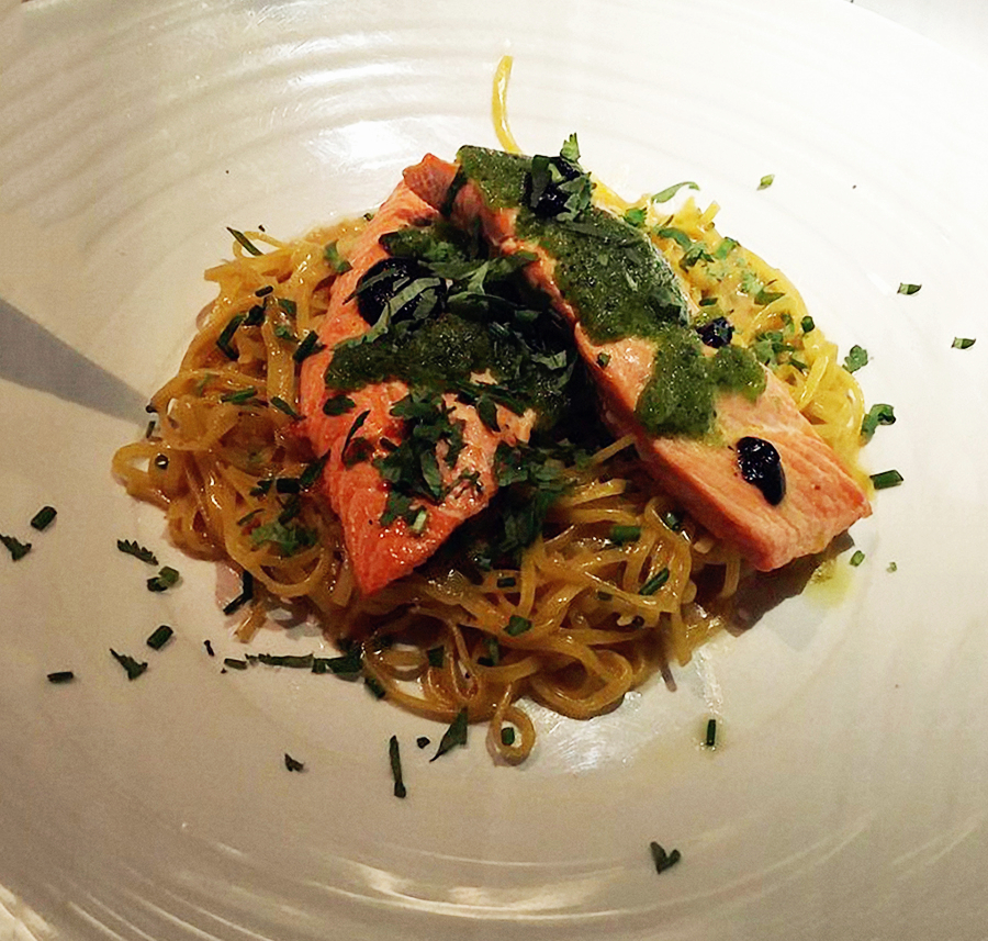 ../Images/LI,CHUN-YEN.Canada.Ferreira Cafe.jpg